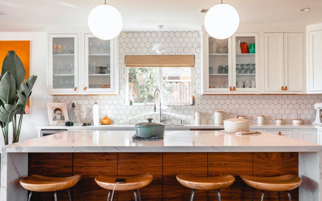 How to Look at Homes